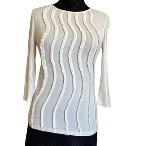 Design History cream off white stretchy ruffled long sleeve tee shirt Medium